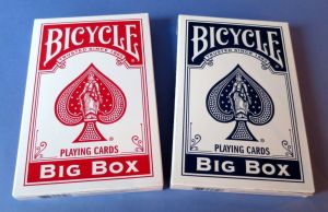 Bicycle Riesenkartenspiel rot o. blau
