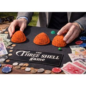 Nussschalenspiel