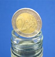 Coin in Bottle, 2-EURO Münze -Int. System -