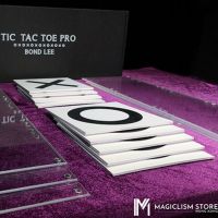 Tic Tac Toe by Bond Lee - Bühne 2.0