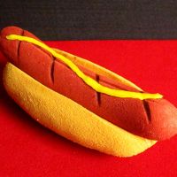 Hot Dog mit Senf by Alexander May